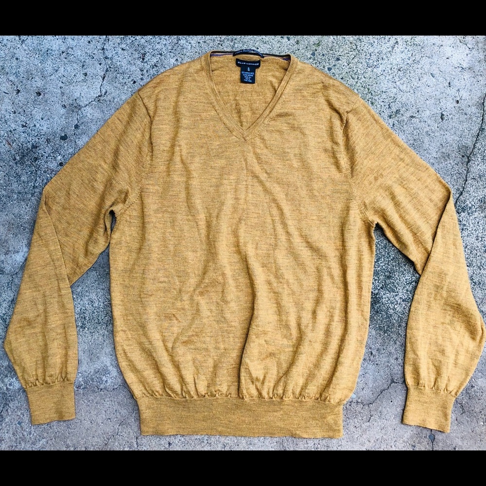 Club Monaco Soft Merino Wool V neck Sweater XL